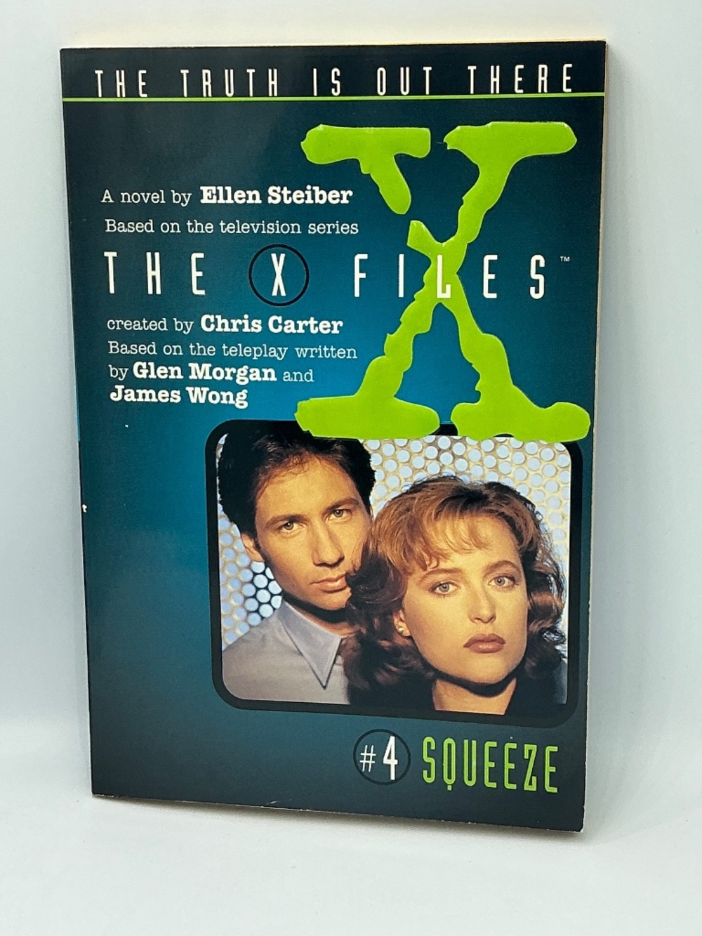 The X-Files Book Ellen Steiner #4 Squeeze; Softcover Book HarperTrophy 1996